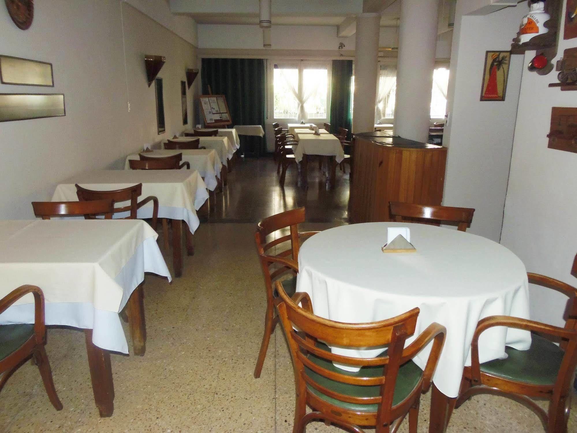 City Hotel Мар дел Плата Екстериор снимка